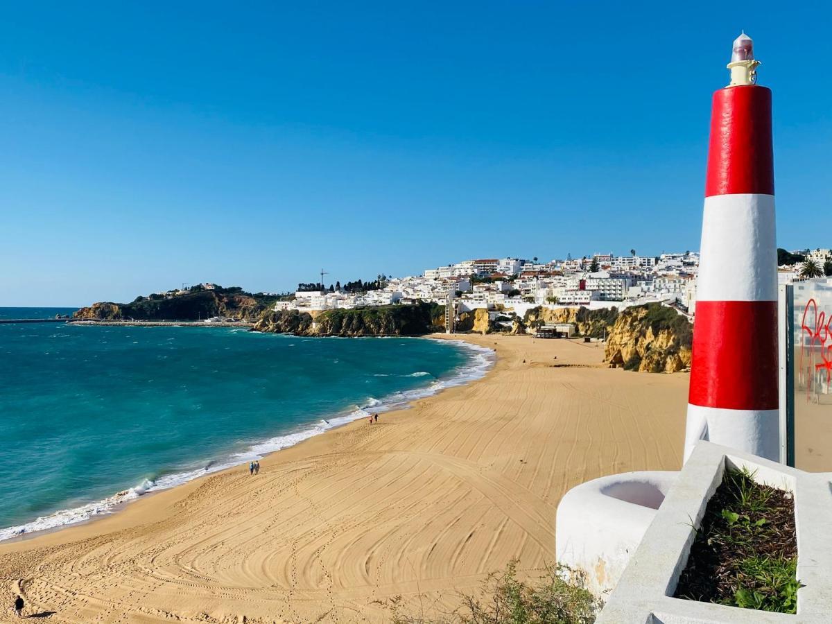 Deluxe Apartment In Albufeira Old Town, 200M Walk To Beach, Pool Parking Kültér fotó